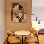 Aparthotel Si Tirana