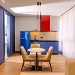Aparthotel Si Tirana