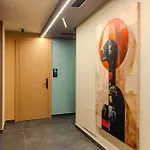 Si Aparthotel 4*
