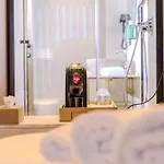 Si Aparthotel