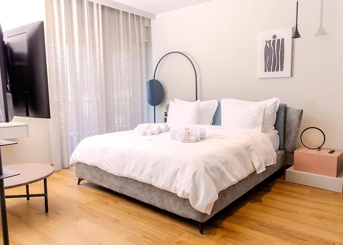 Aparthotel Si Tirana