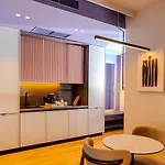 Aparthotel Si 4*