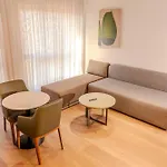 Si Aparthotel