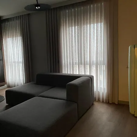 Si Aparthotel Tirana