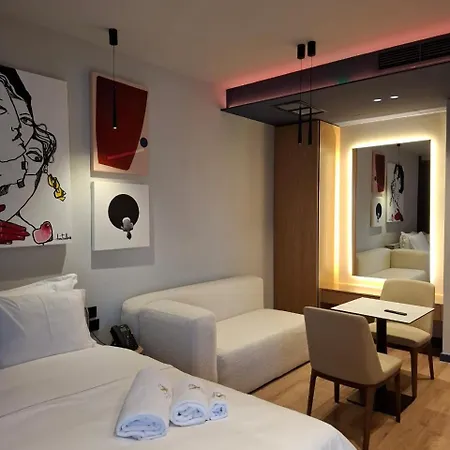 Si Hotel apartamentowy 4*
