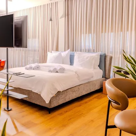 Hotel apartamentowy Si Tirana