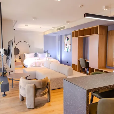 Si Aparthotel Tirana