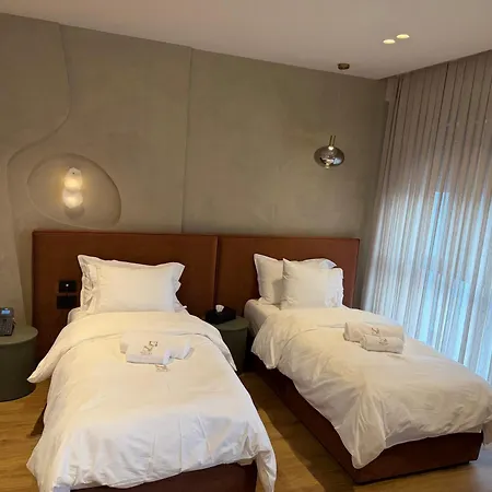 Aparthotel Si Tirana