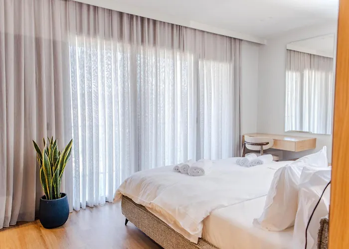 Aparthotel Si Tirana