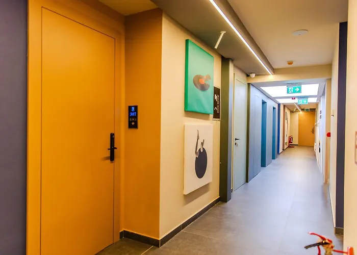 Si アパートホテル ティラナ