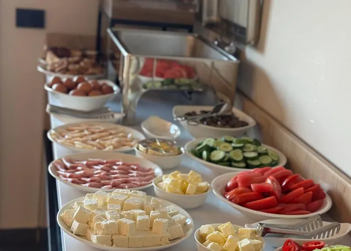 Si Aparthotel Tirana